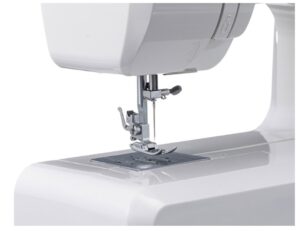 Электромеханическая швейная машина Janome 1388
