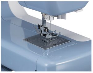 Электромеханическая швейная машина Janome J255