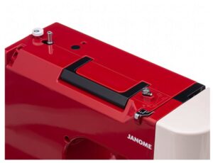 Компьютерная швейная машина Janome TM30