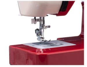 Компьютерная швейная машина Janome TM30