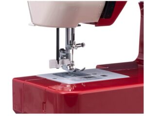 Компьютерная швейная машина Janome TM30
