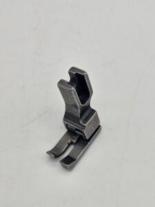 Лапка для отстрочек CR1/32 E (0,8 мм)